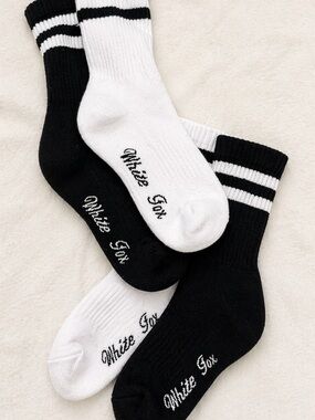 White Fox Striped Socks Two-Pack (Black & White)